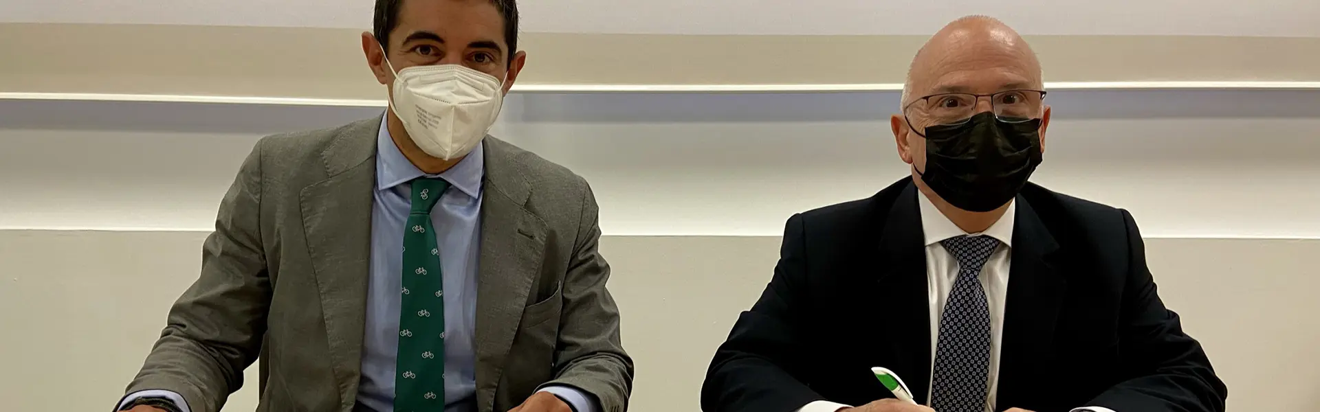 Avalia y Triodos Bank firman un acuerdo para financiar a pymes y autonomos en Aragon hemeroteca cesgar web