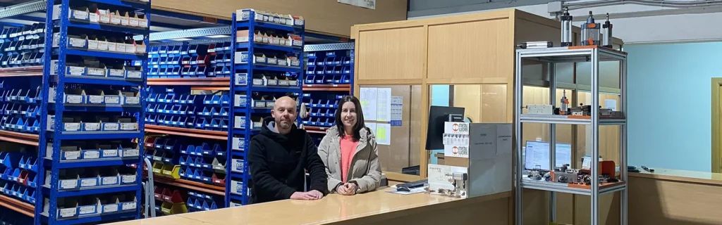 Flycom, relevo generacional en una pequeña empresa de componentes industriales ultimas noticias cesgar