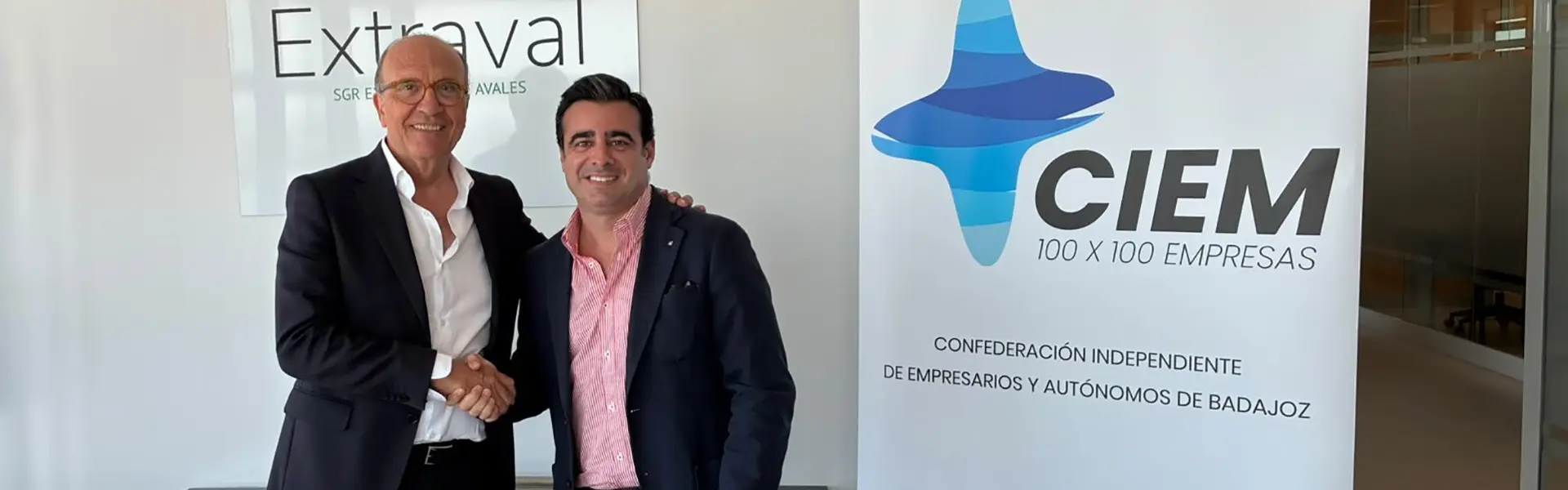 Extraval firma un acuerdo con CIEM para facilitar el acceso a la financiación a las pymes y autónomos de Extremadura ultimas noticias cesgar