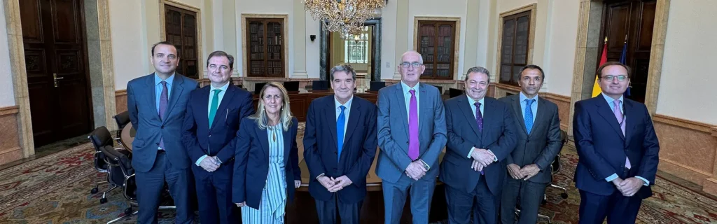 Representantes de Cesgar se reúnen con el gobernador del Banco de España para impulsar el sistema de garantías ultimas noticias cesgar